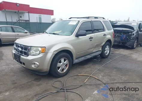 2011 Ford Escape Xlt из США, поврежденный, VIN 1FMCU9D71BKA90744